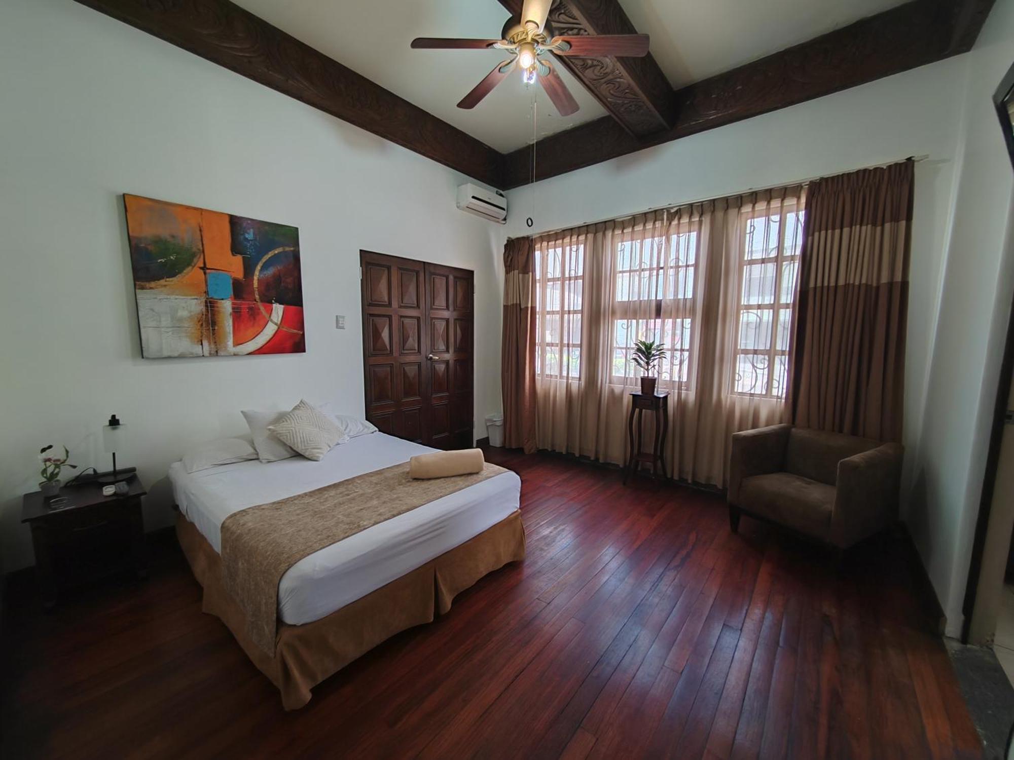 Queen Room